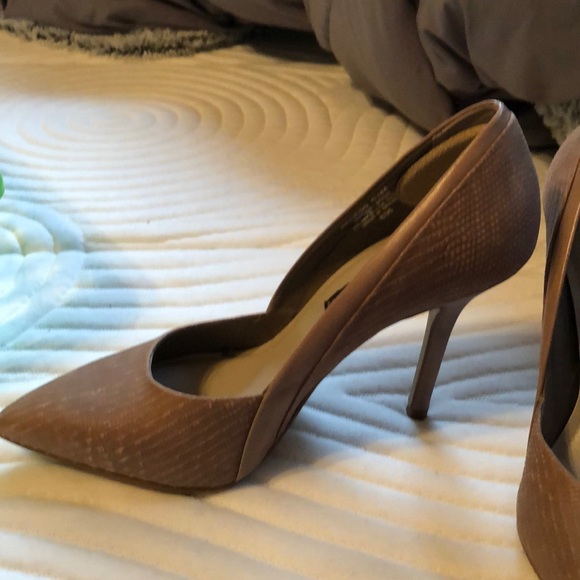 Steve Madden heels - Picture 2 of 2